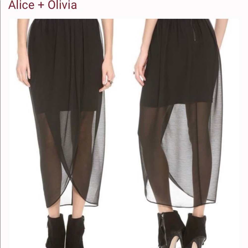 Alice and Olivia edgy tulip draped skirt